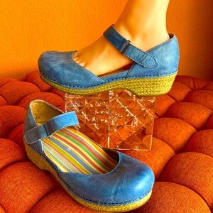 Dansko distressed blue leather ankle strap clogs size 38